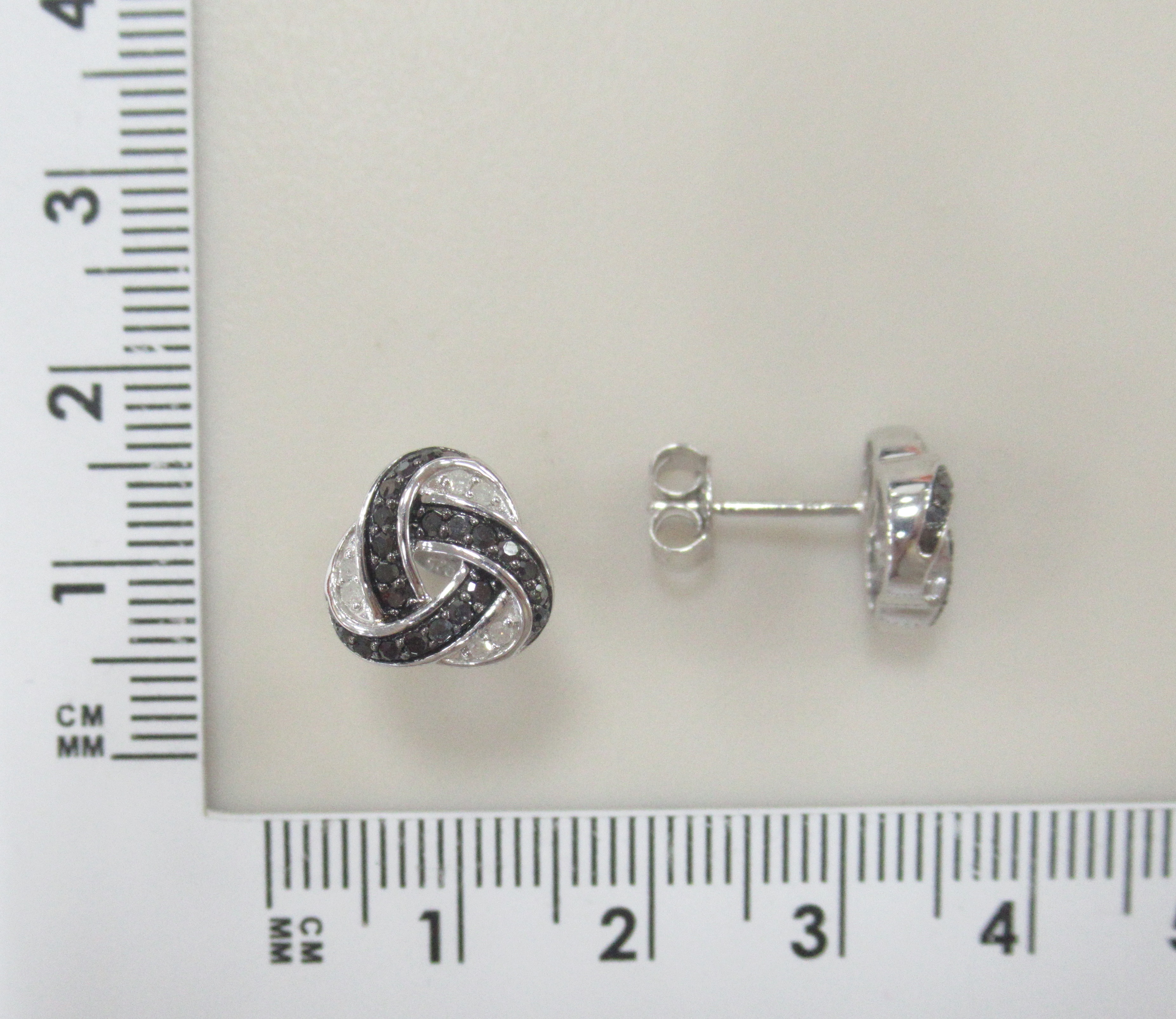 10521-001048 Серьги (Ag 925)